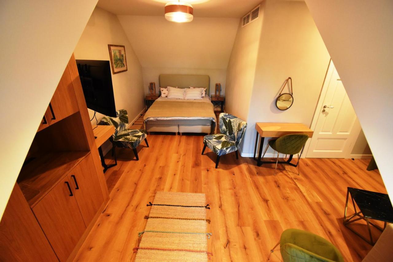 Stoczek 1929 Bed and Breakfast Białowieża Eksteriør billede