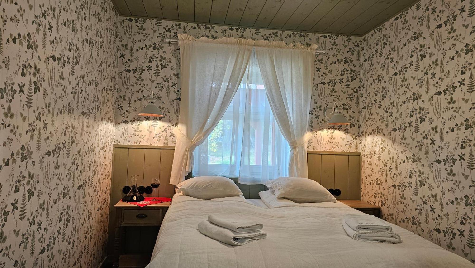 Stoczek 1929 Bed and Breakfast Białowieża Eksteriør billede