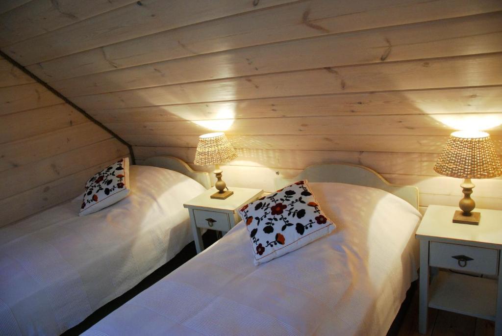 Stoczek 1929 Bed and Breakfast Białowieża Værelse billede